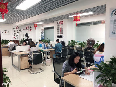 鼎顺融 专业经济信息咨询的价值与趋势